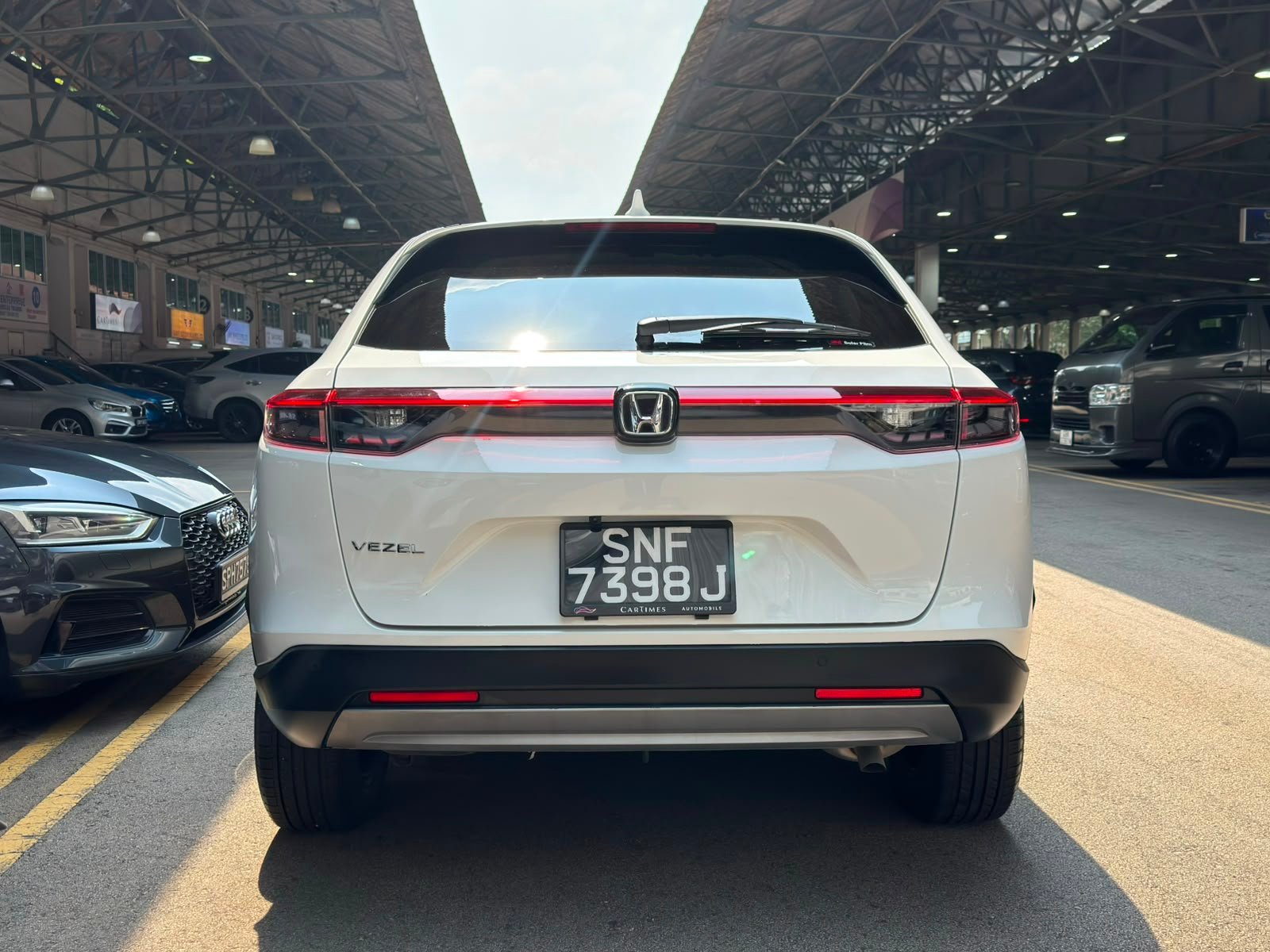 Honda Vezel 1.5G photo 5